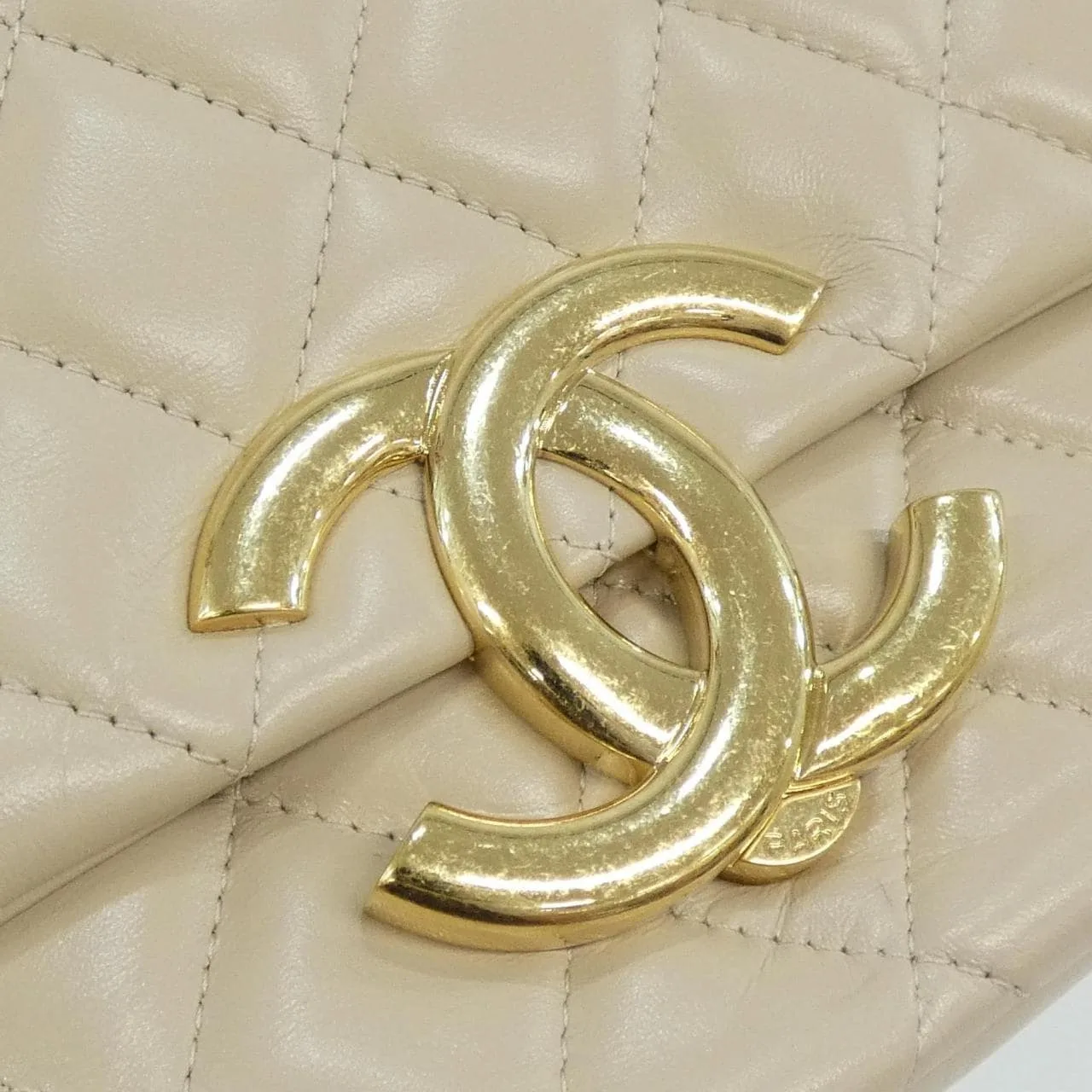 CHANEL Chanel 22 AS3855 Shoulder Lambskin 4