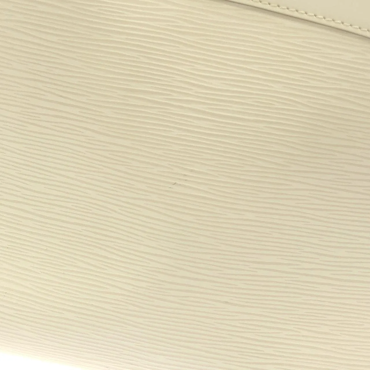 LOUIS VUITTON M5925J 肩背包 Epi 4