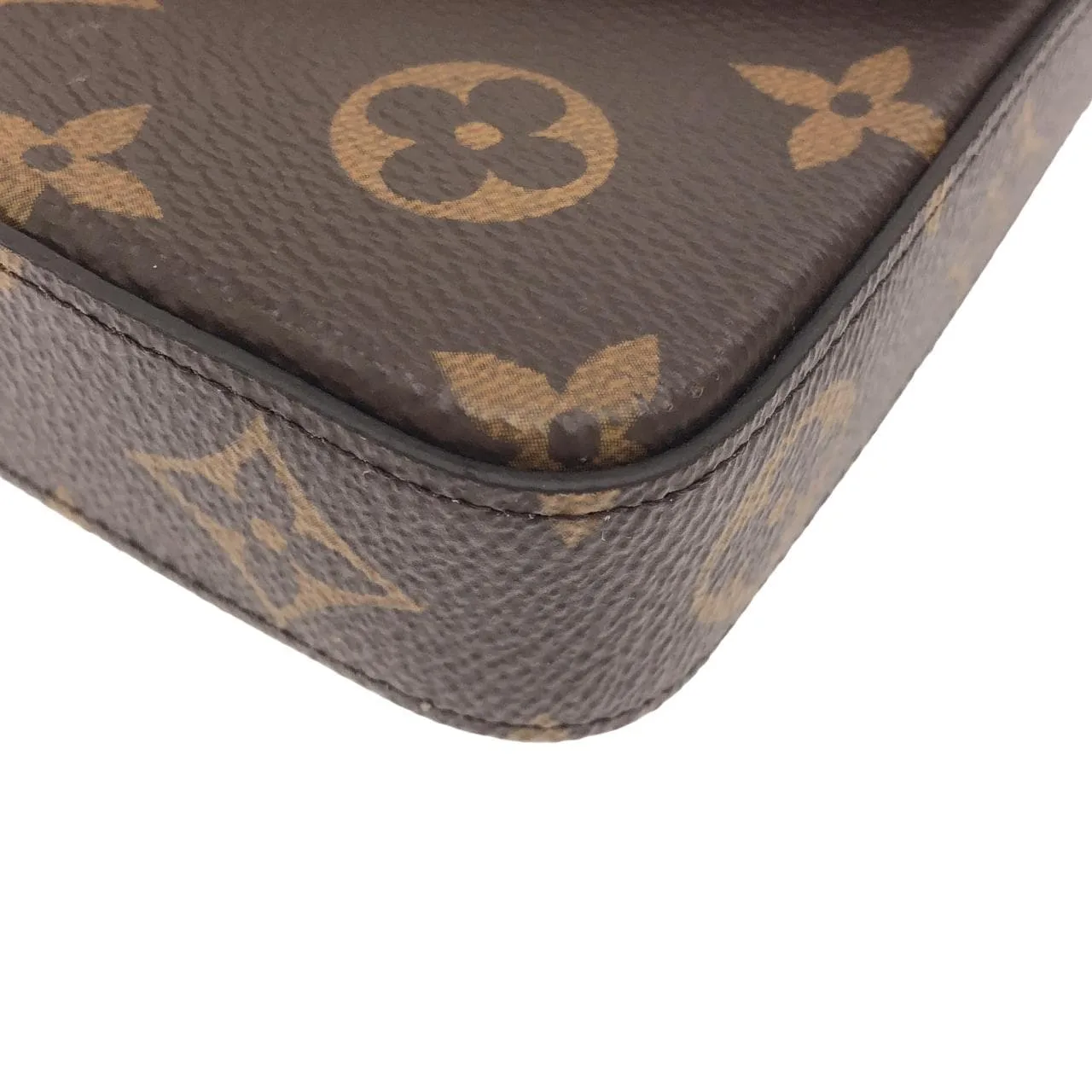LOUIS VUITTON Pochette M81896 Shoulder Monogram 3