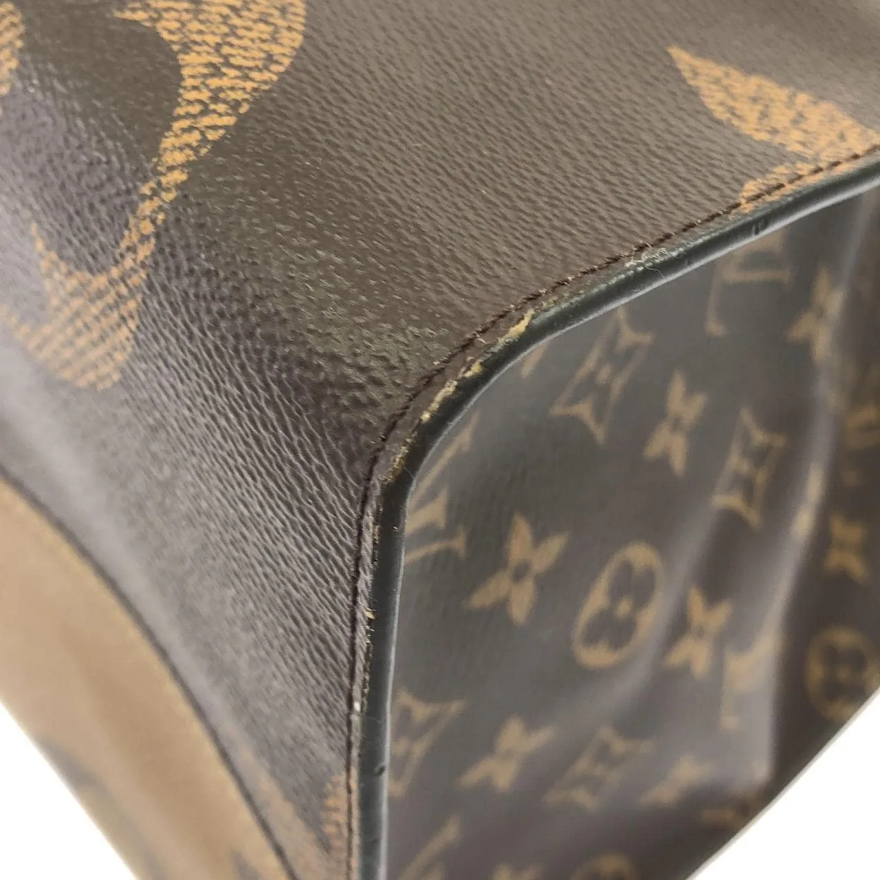 LOUIS VUITTON OnTheGo M44576 Handbag Monogram 3