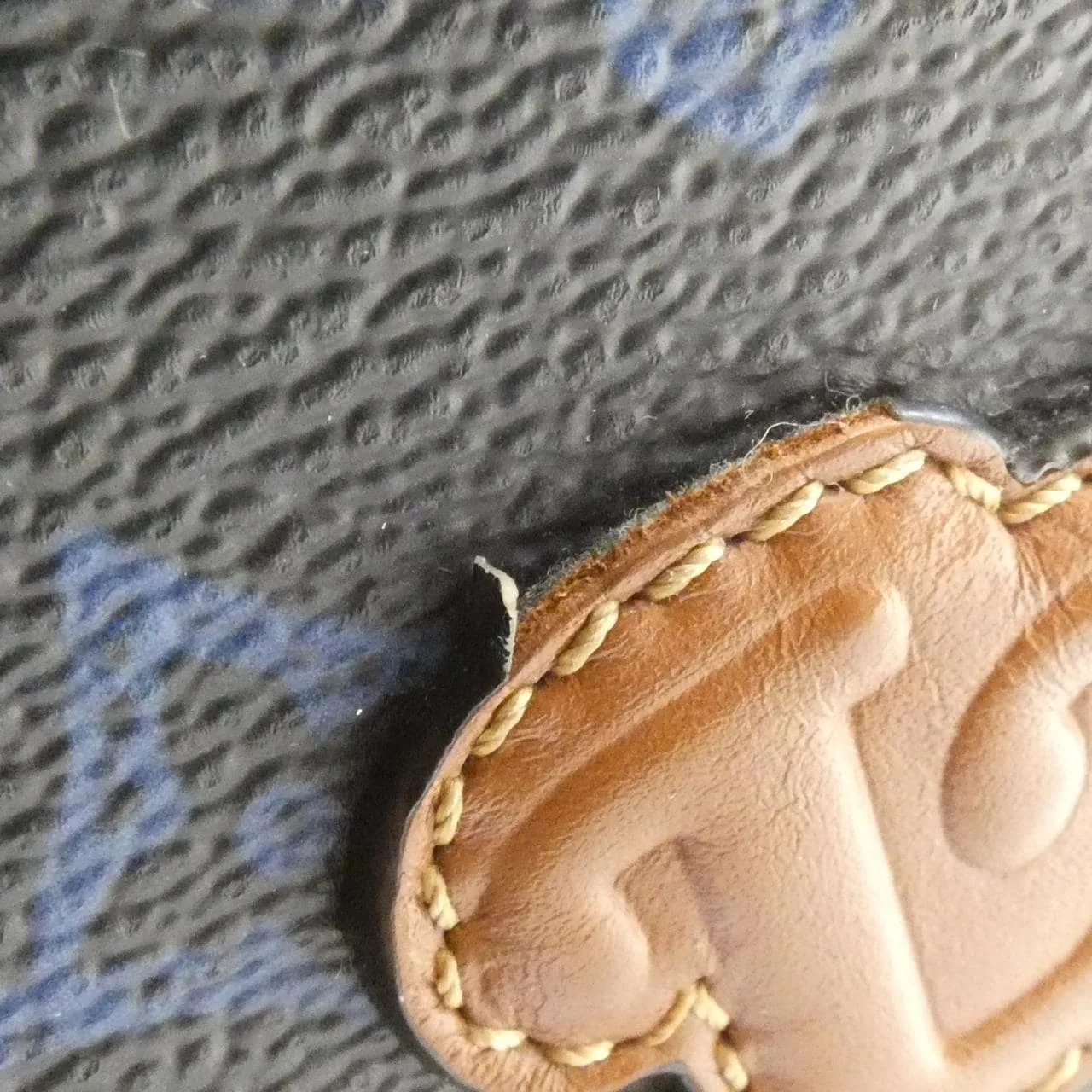LOUIS VUITTON Christopher M81854 Shoulder Monogram 5