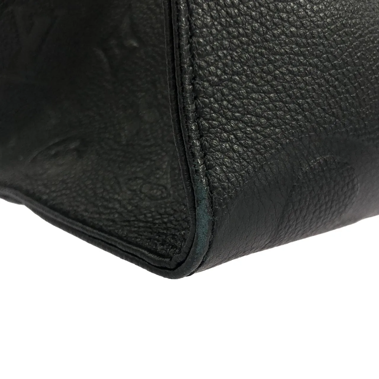 LOUIS VUITTON OnTheGo M45595 Handbag Monogram 3