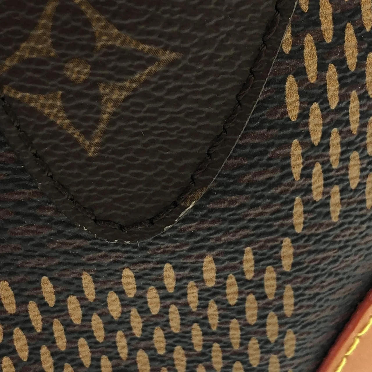 LOUIS VUITTON N40379 肩背包 Damier 5