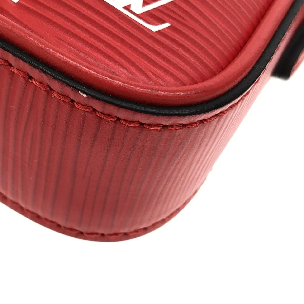 LOUIS VUITTON M53434 肩背包 Epi 4