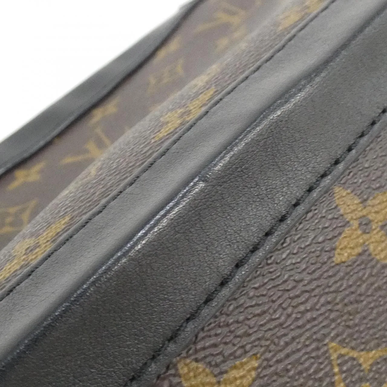 LOUIS VUITTON Soft Trunk M44478 肩背包 Monogram 3