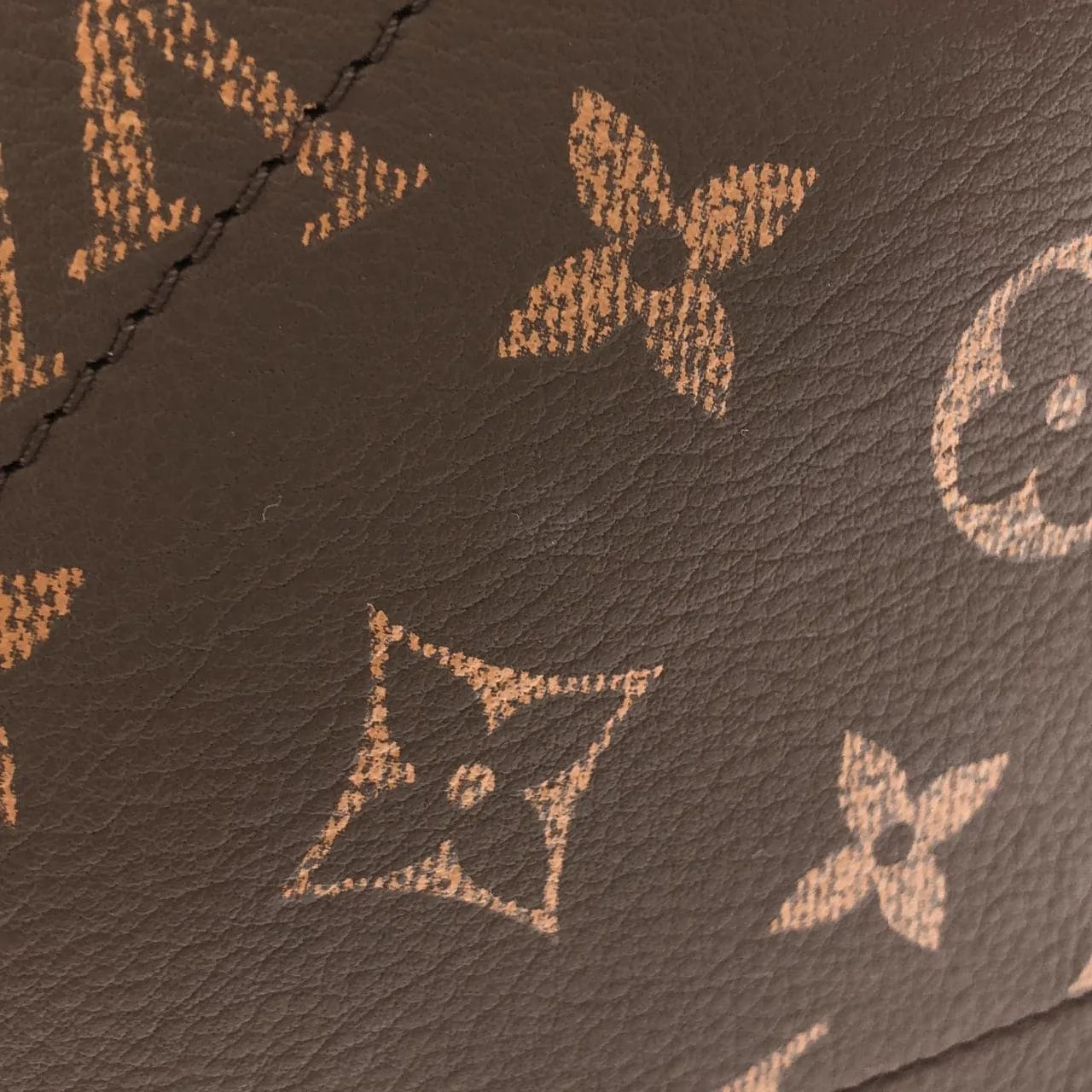 LOUIS VUITTON M13928 Tote Monogram 4