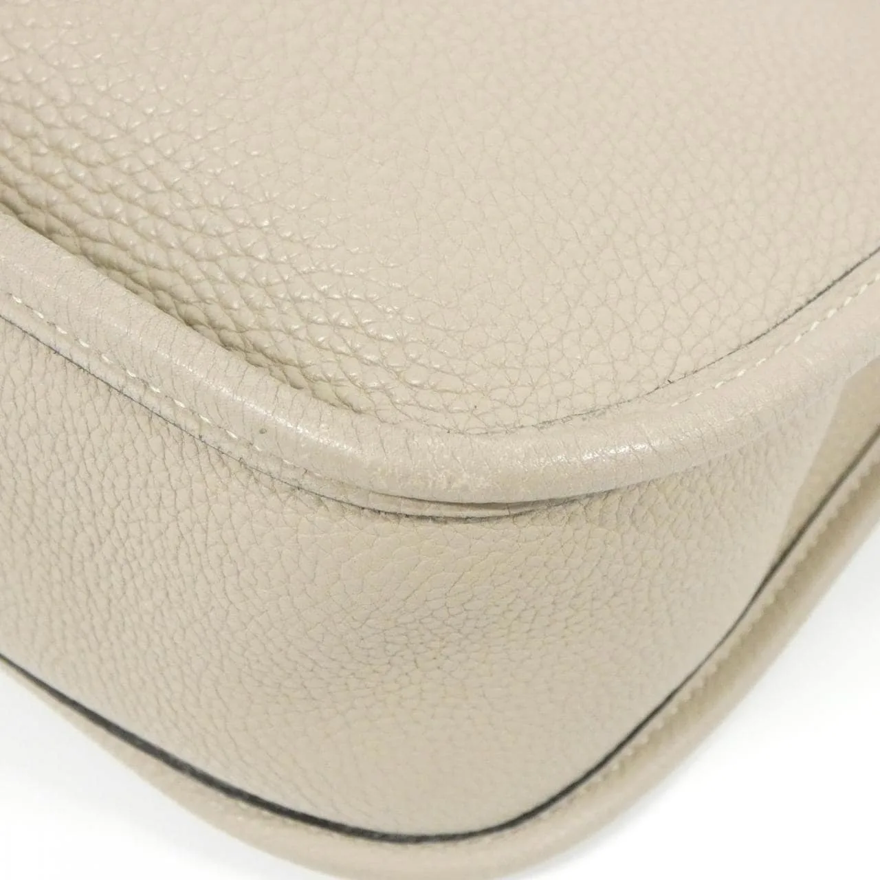 HERMES Evelyne Shoulder Togo 3