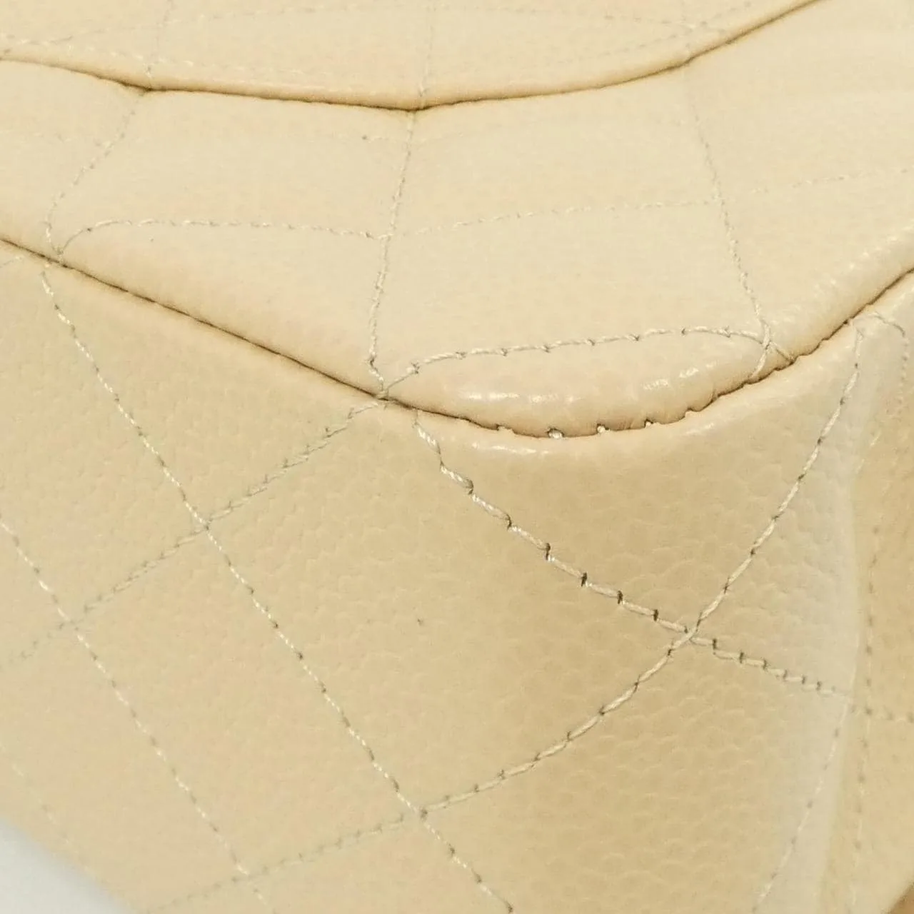 CHANEL Matelasse 1112 Shoulder Grained Calfskin 3