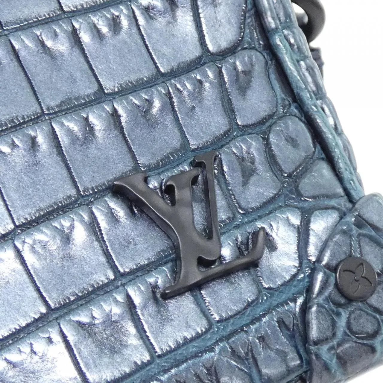 LOUIS VUITTON Soft Trunk 肩背包 皮革 4