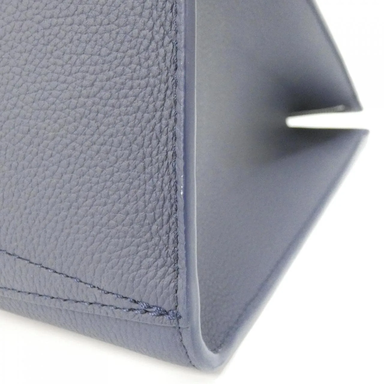 LOUIS VUITTON M21542 托特包 羊皮 3