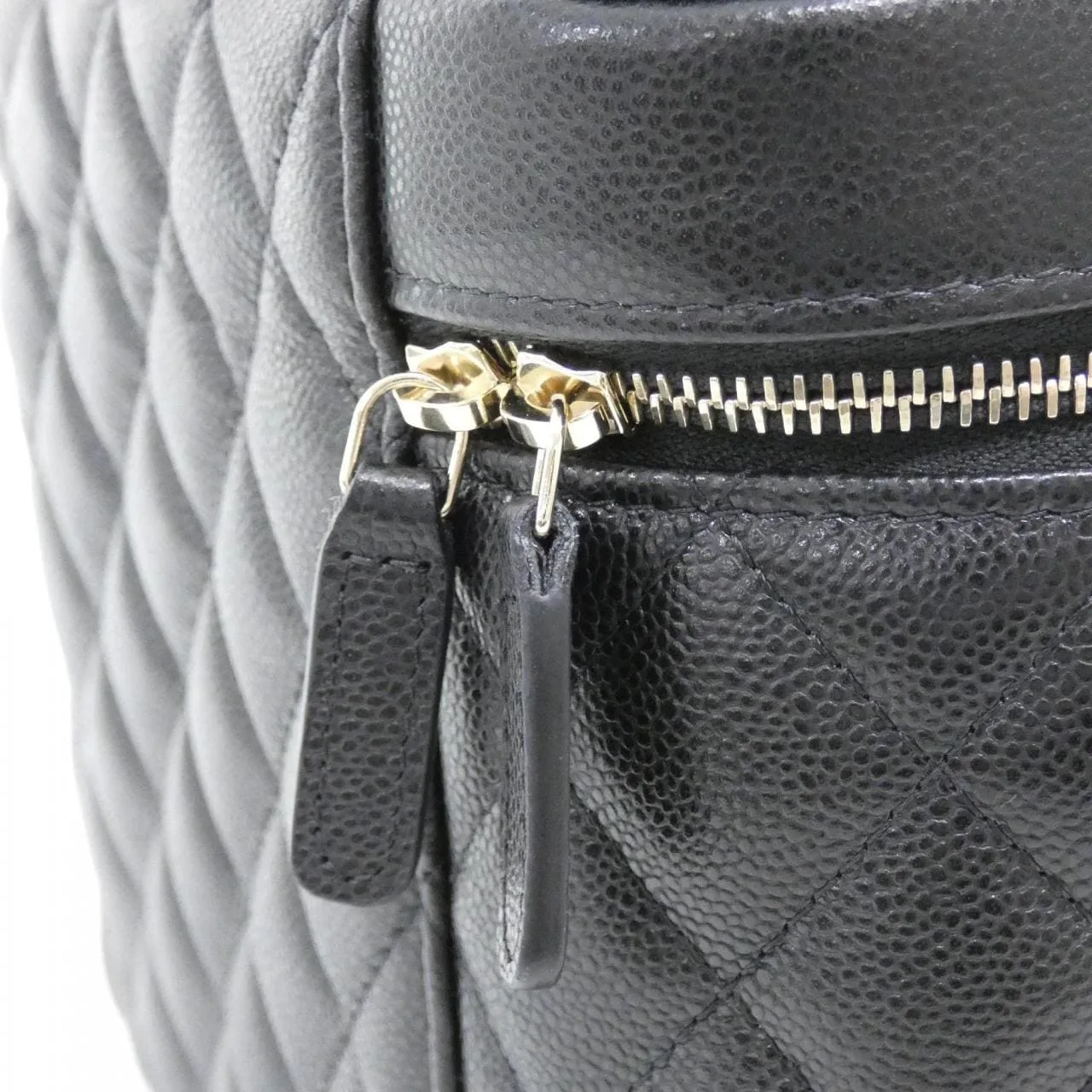 CHANEL Timeless Classic AP2573 Handbag Grained Calfskin 4