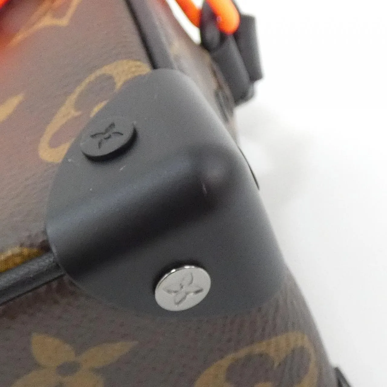 LOUIS VUITTON Soft Trunk M44480 Shoulder Monogram 3