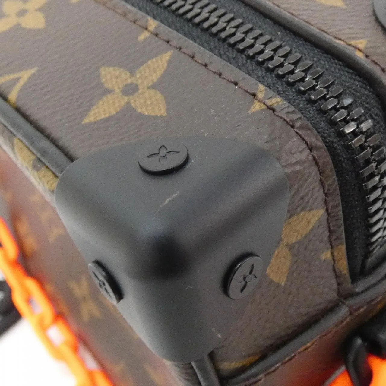 LOUIS VUITTON Soft Trunk M44480 Shoulder Monogram 4