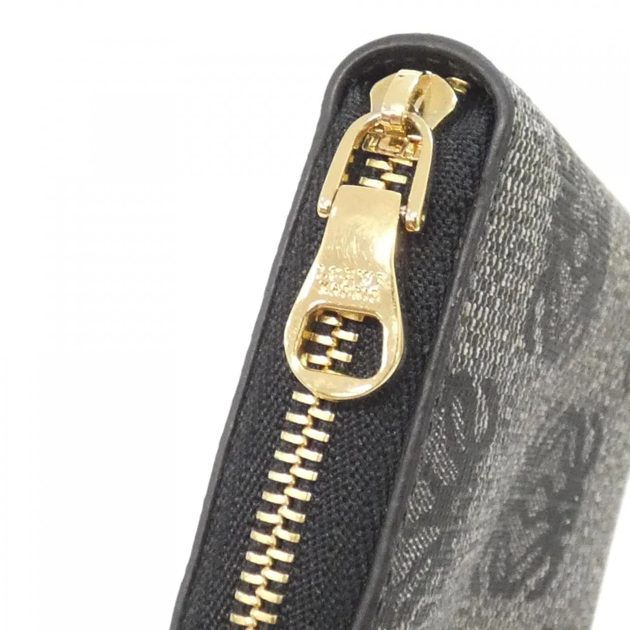 LOEWE Coin Case Canvas 4