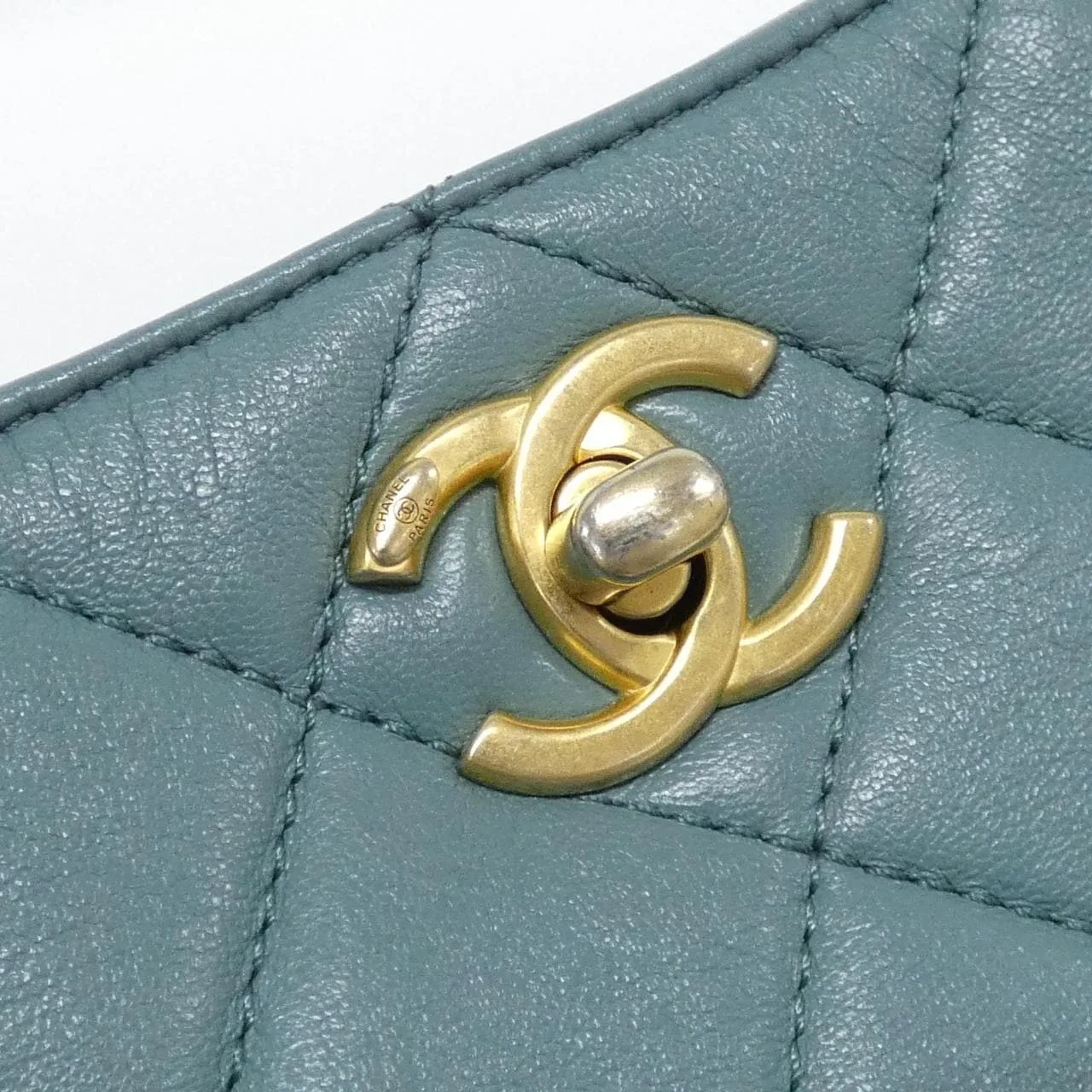 CHANEL Chanel 22 AS3154 Shoulder Lambskin 4