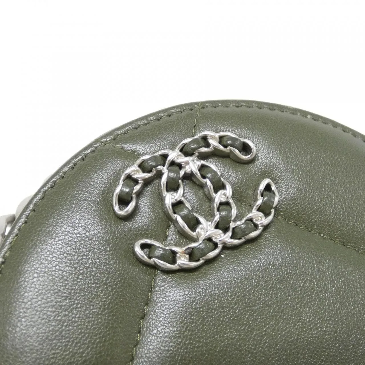 CHANEL Chanel 19 AP0945 肩背包 羊皮 4