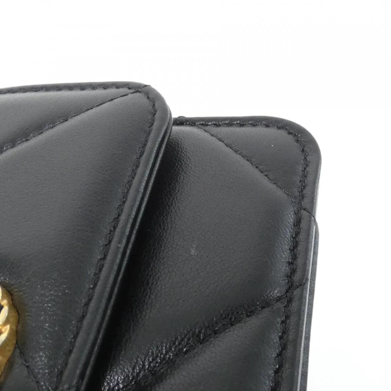 CHANEL Chanel 19 AP2450 銀包 羊皮 4