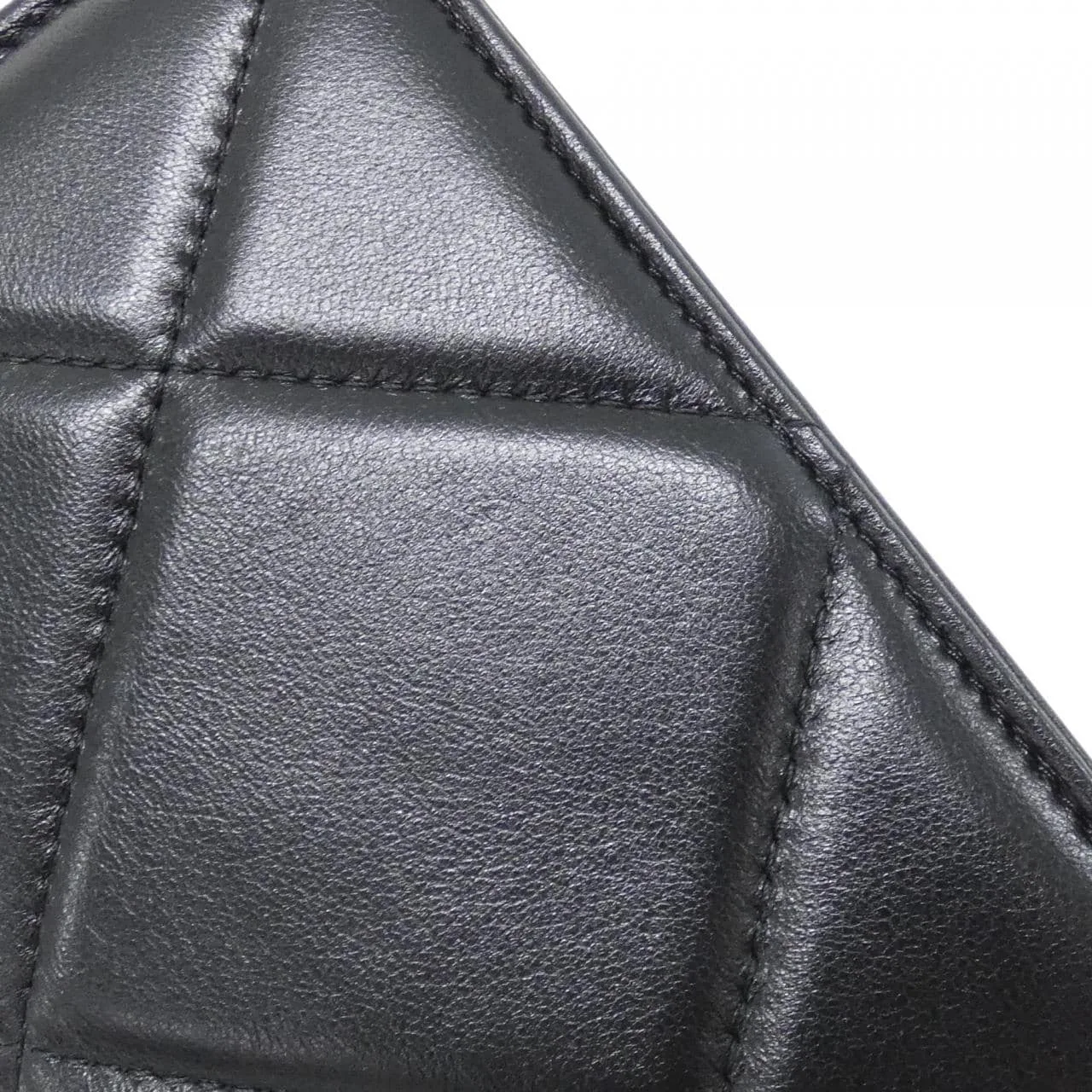 CHANEL Chanel 19 AP2450 銀包 羊皮 5