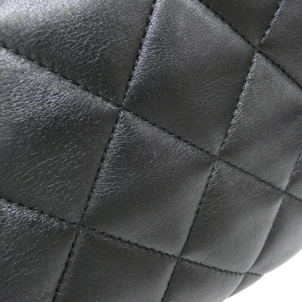 CHANEL Chanel 22 AS3205 Shoulder Lambskin 4