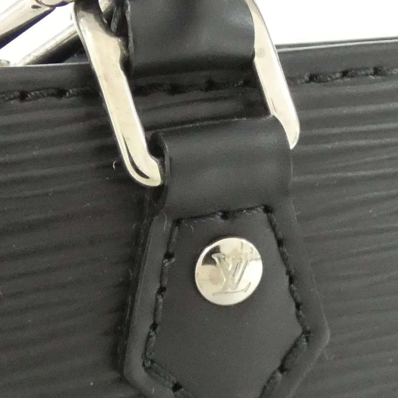 LOUIS VUITTON M69441 Handbag Epi 5