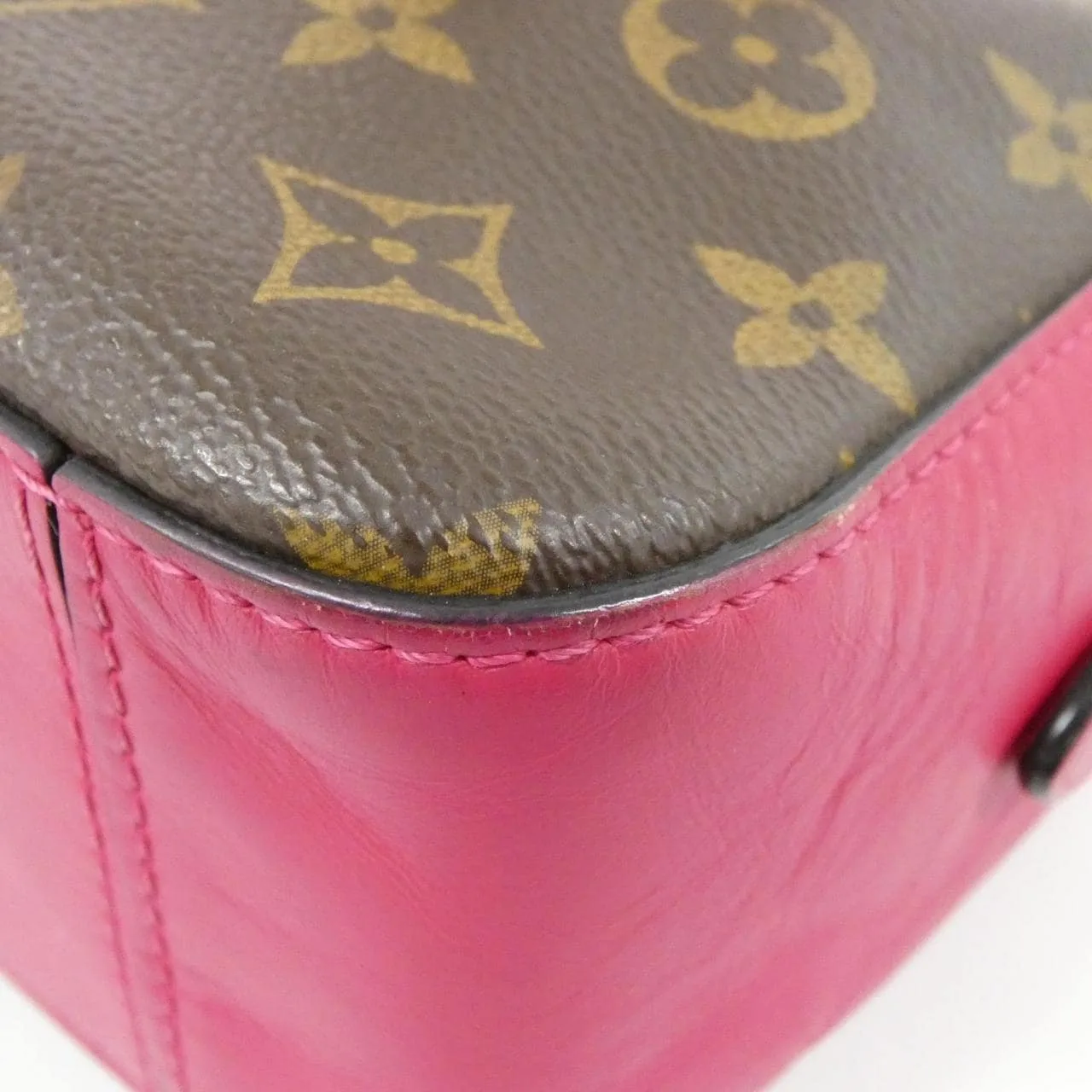 LOUIS VUITTON M43557 肩背包 Monogram 3