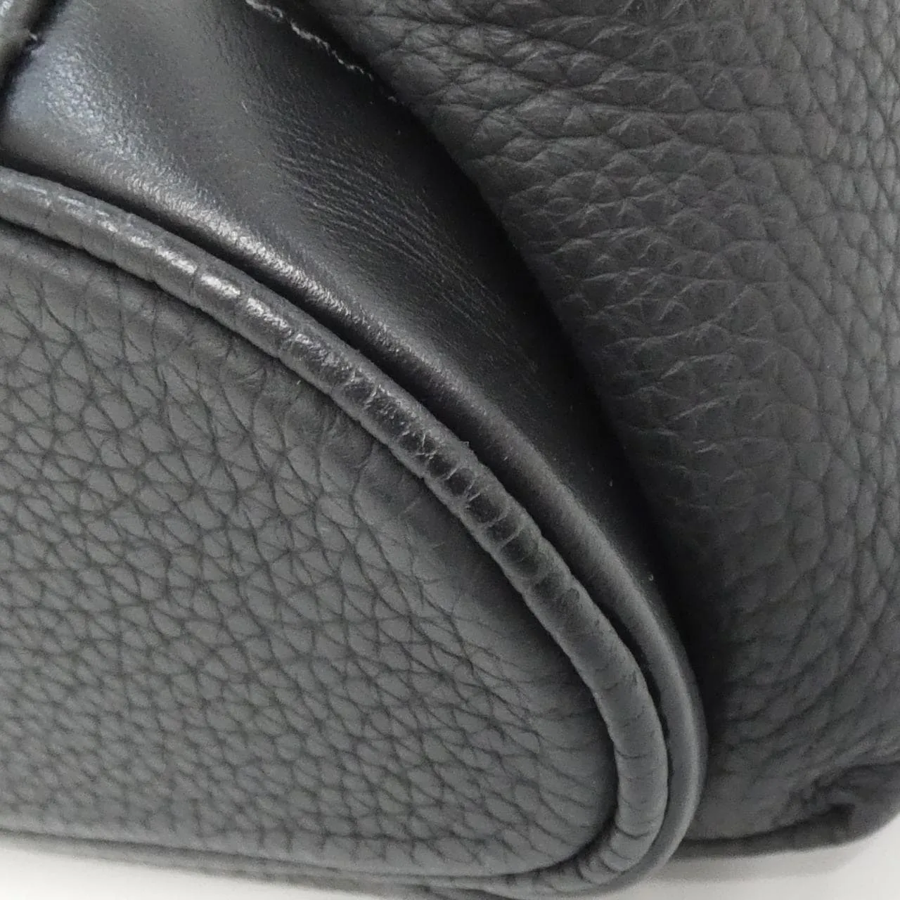 LOUIS VUITTON Christopher M58476 肩背包 3