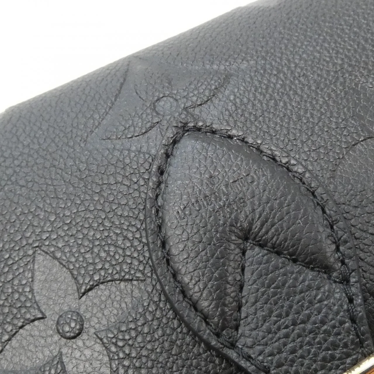 LOUIS VUITTON M46386 Shoulder Monogram 4