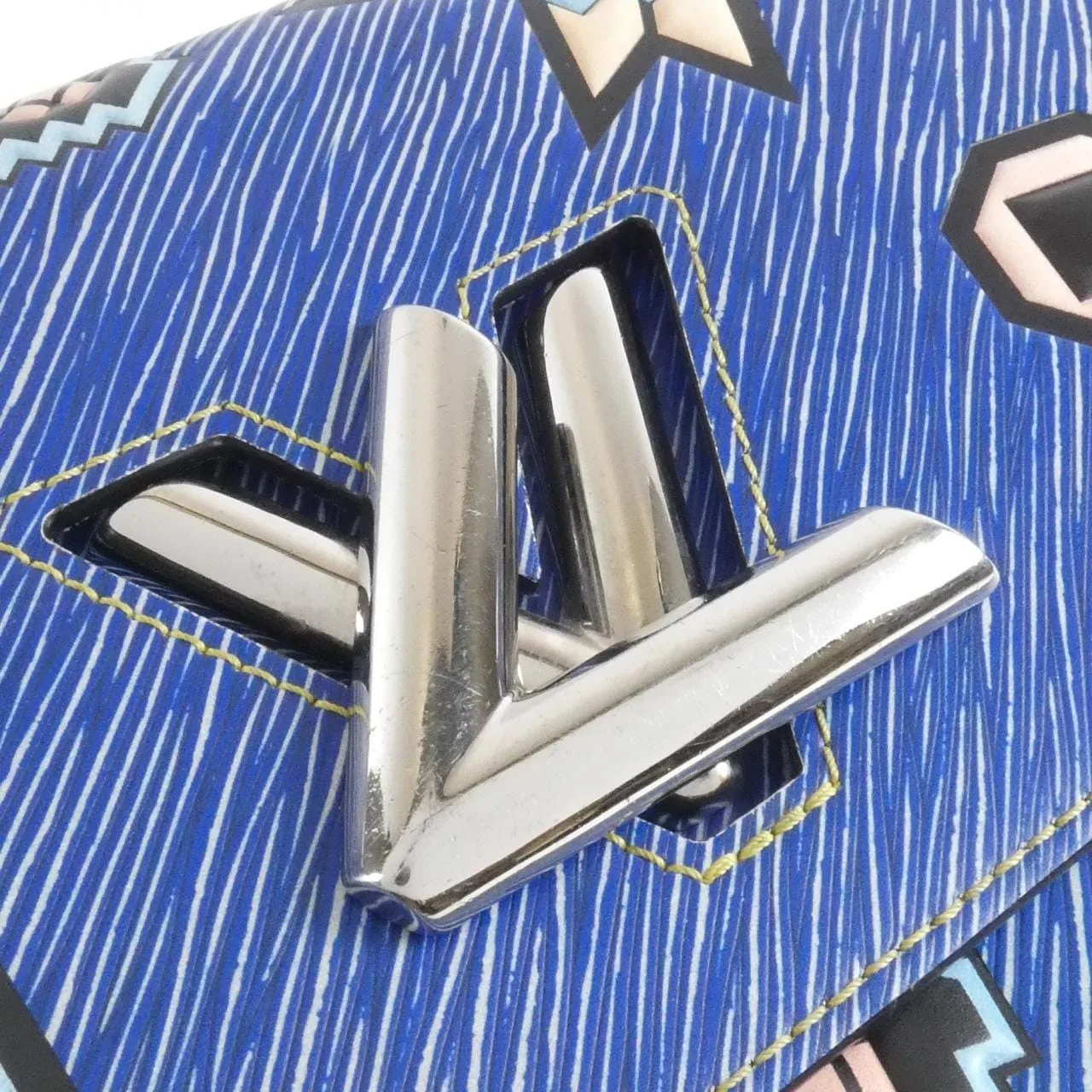 LOUIS VUITTON Twist M50788 肩背包 Epi 4