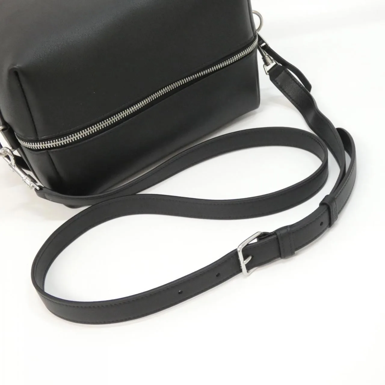 CELINE L10032M96 肩背包 4