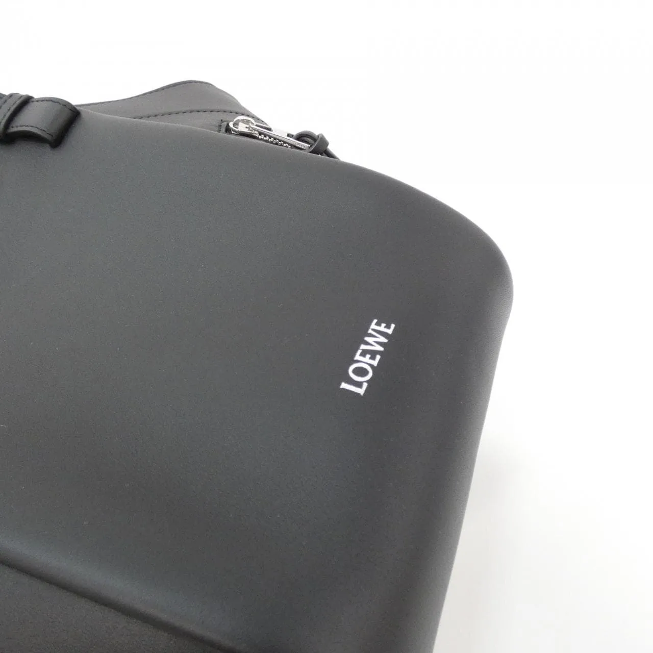LOEWE Hammock A538HHBX07 肩背包 4