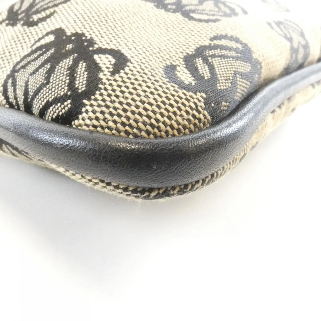 LOEWE 肩背包 帆布 3
