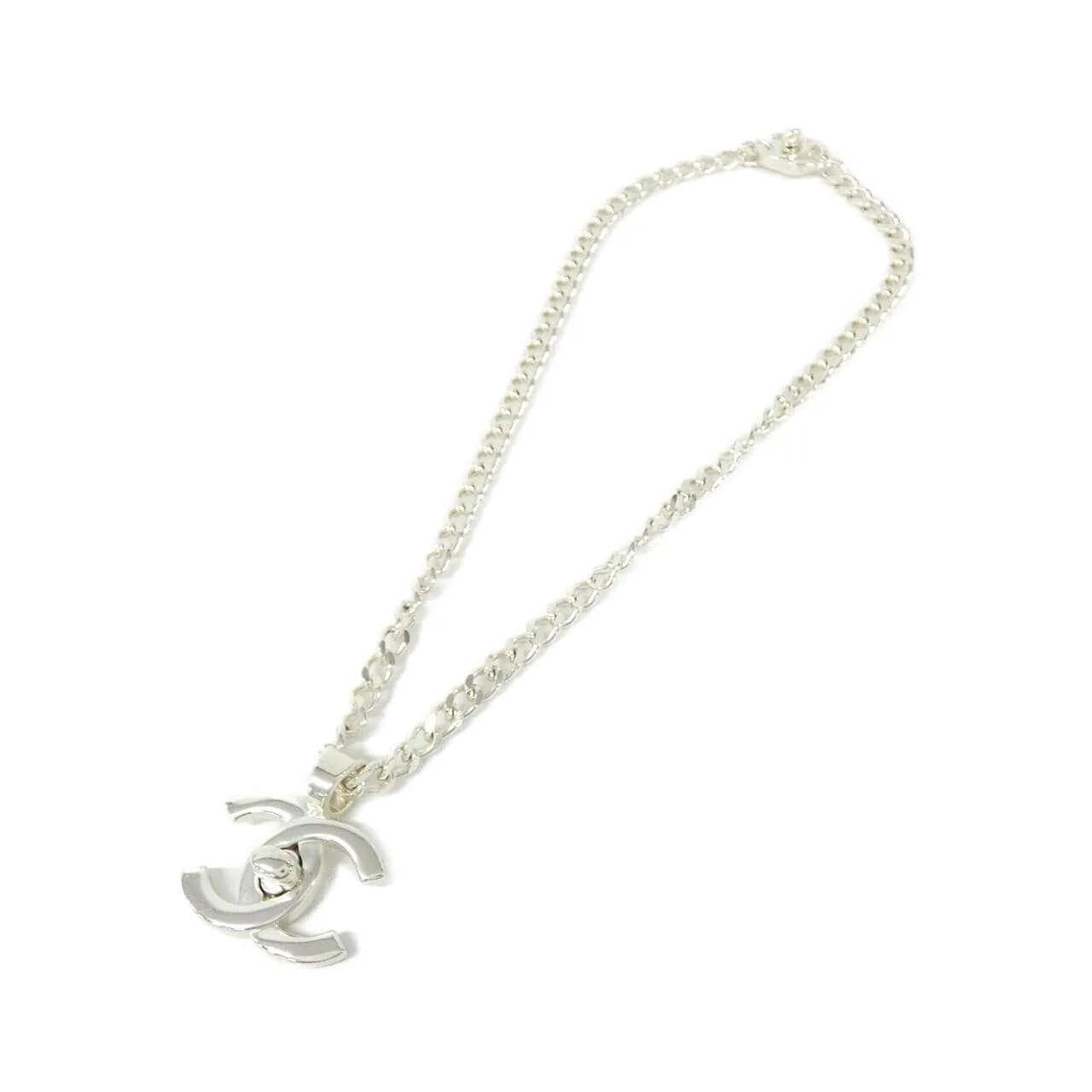 CHANEL Accessories 2