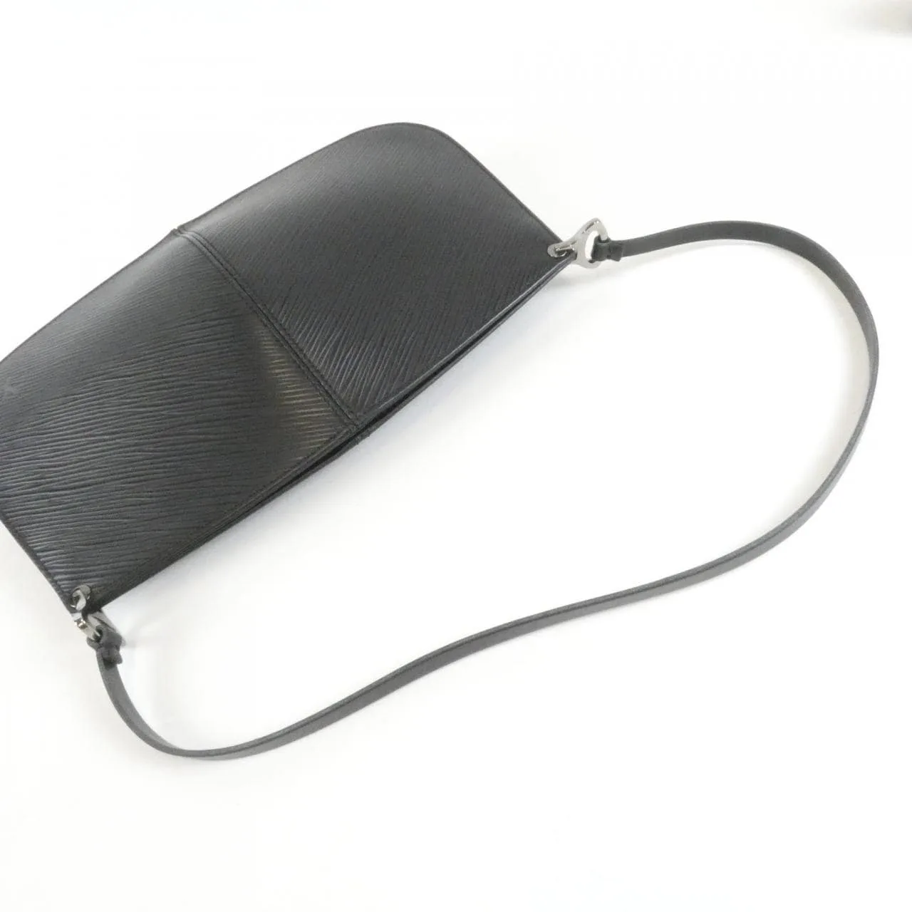 LOUIS VUITTON Pochette M52622 小斜揹包 Epi 4