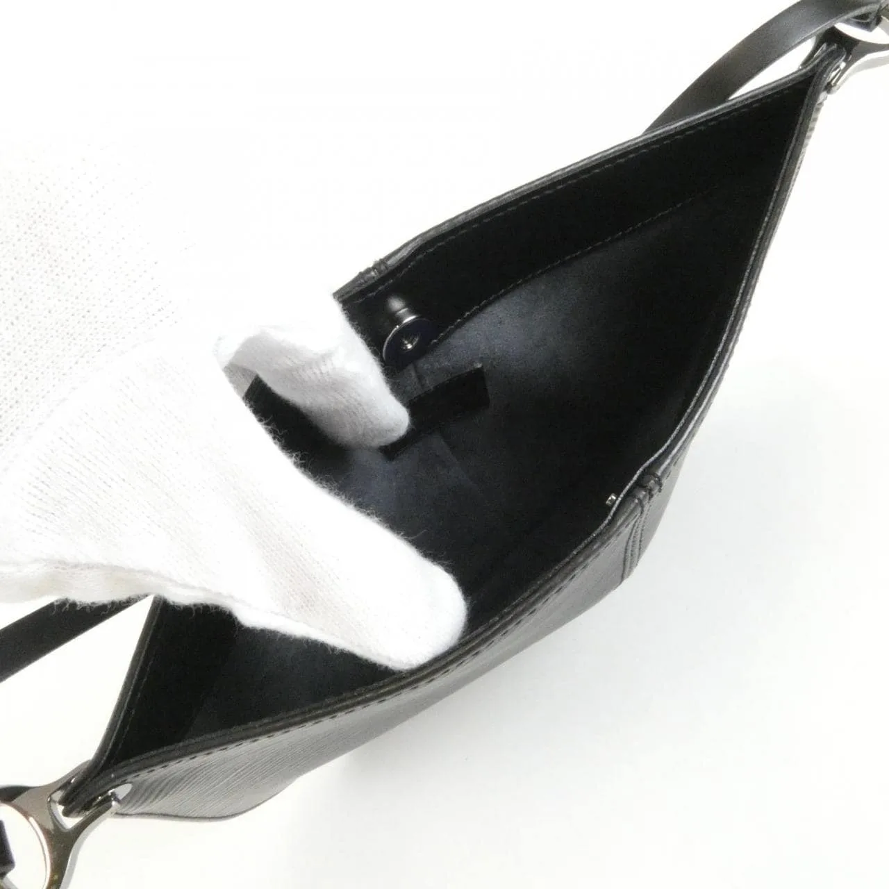 LOUIS VUITTON Pochette M52622 小斜揹包 Epi 6