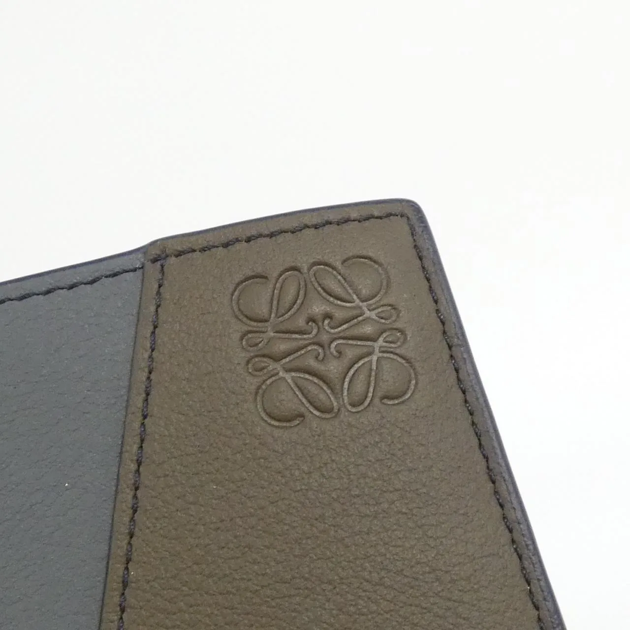 LOEWE Puzzle C510302X17 散紙包 3