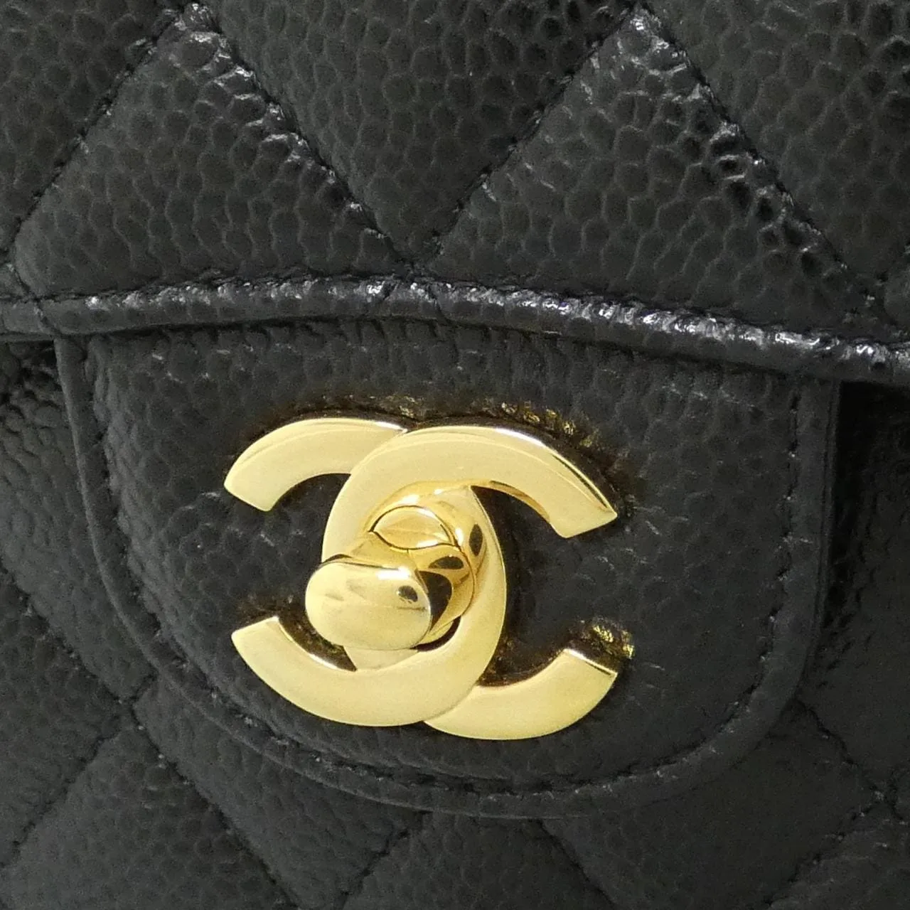 CHANEL Matelasse 1113 Shoulder Grained Calfskin 4