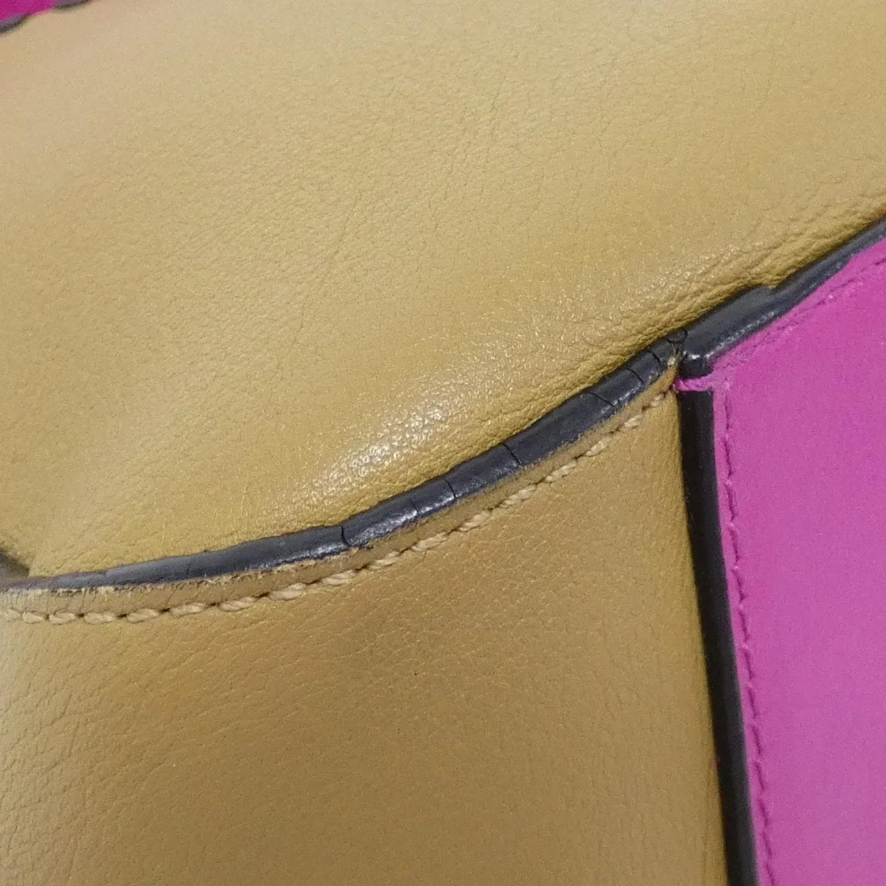 LOEWE 肩背包 皮革 3