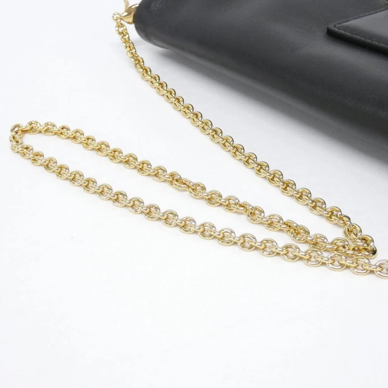 FENDI 8M0538 ABVE 肩背包 羊皮 5