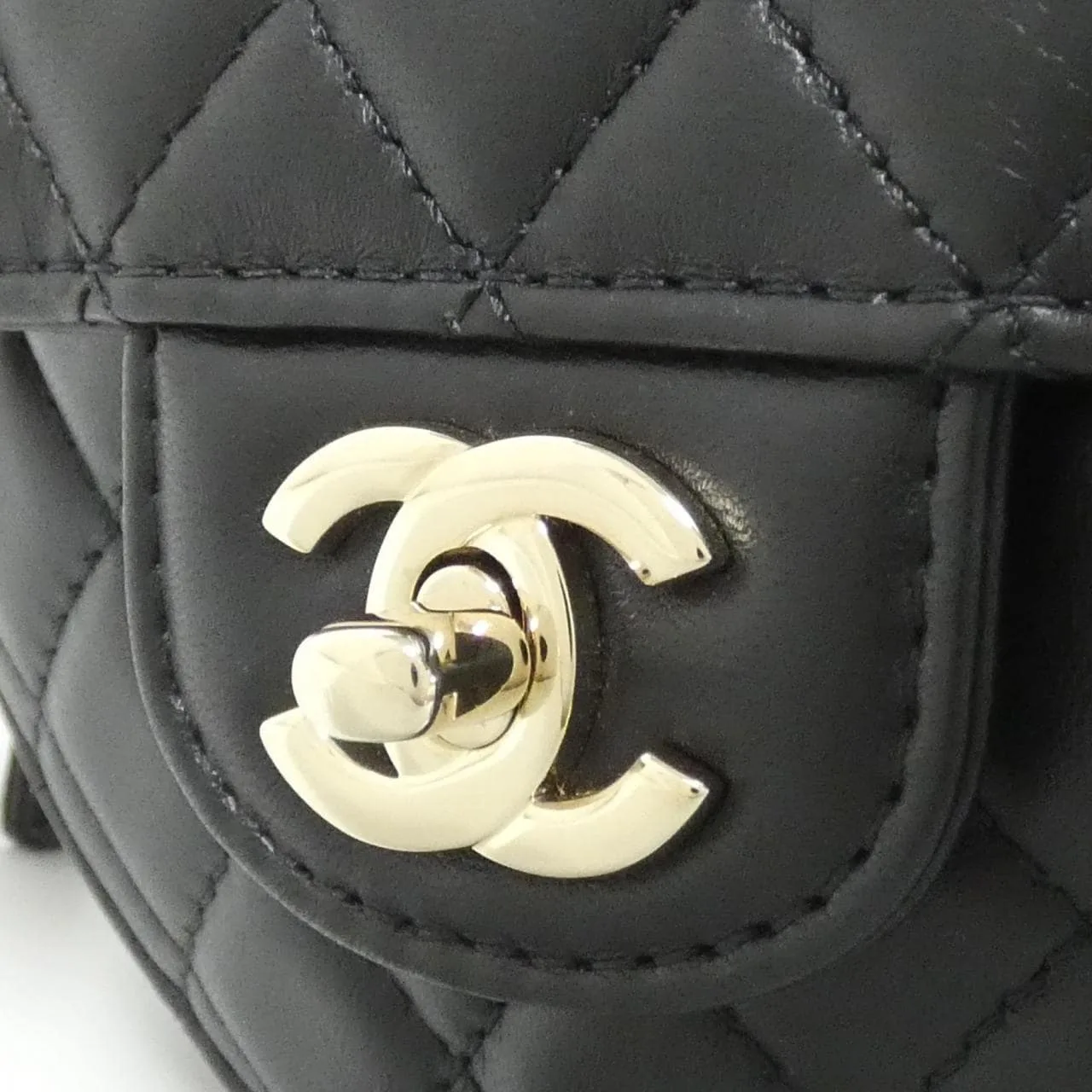 CHANEL Chanel 22 AS3191 肩背包 羊皮 4