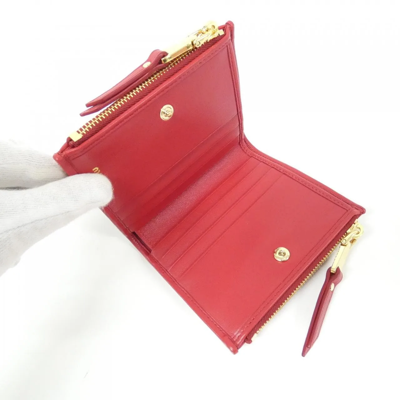 MIU MIU 5ML024 Wallet 4
