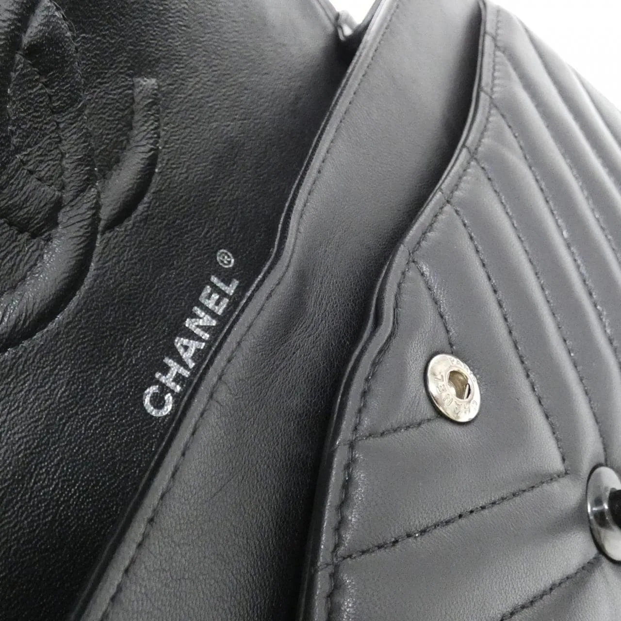 CHANEL Matelasse 1112 Shoulder Lambskin 10