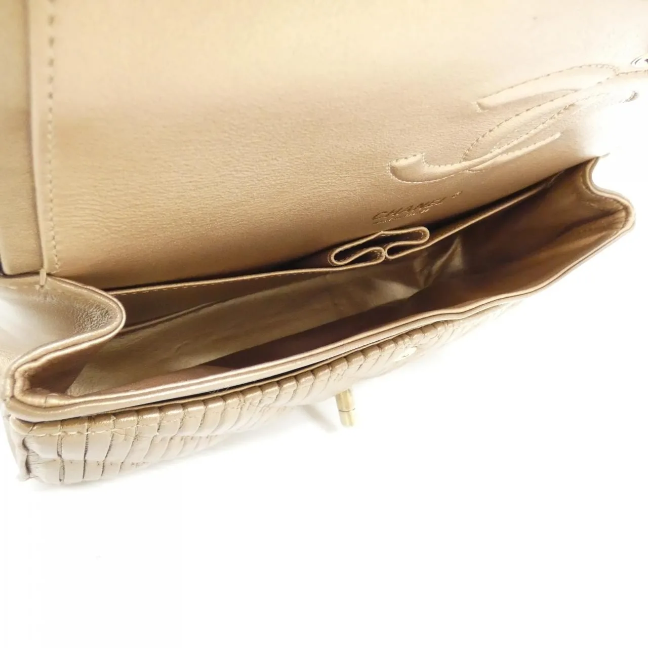 CHANEL Matelasse 1112 Shoulder Lambskin 9