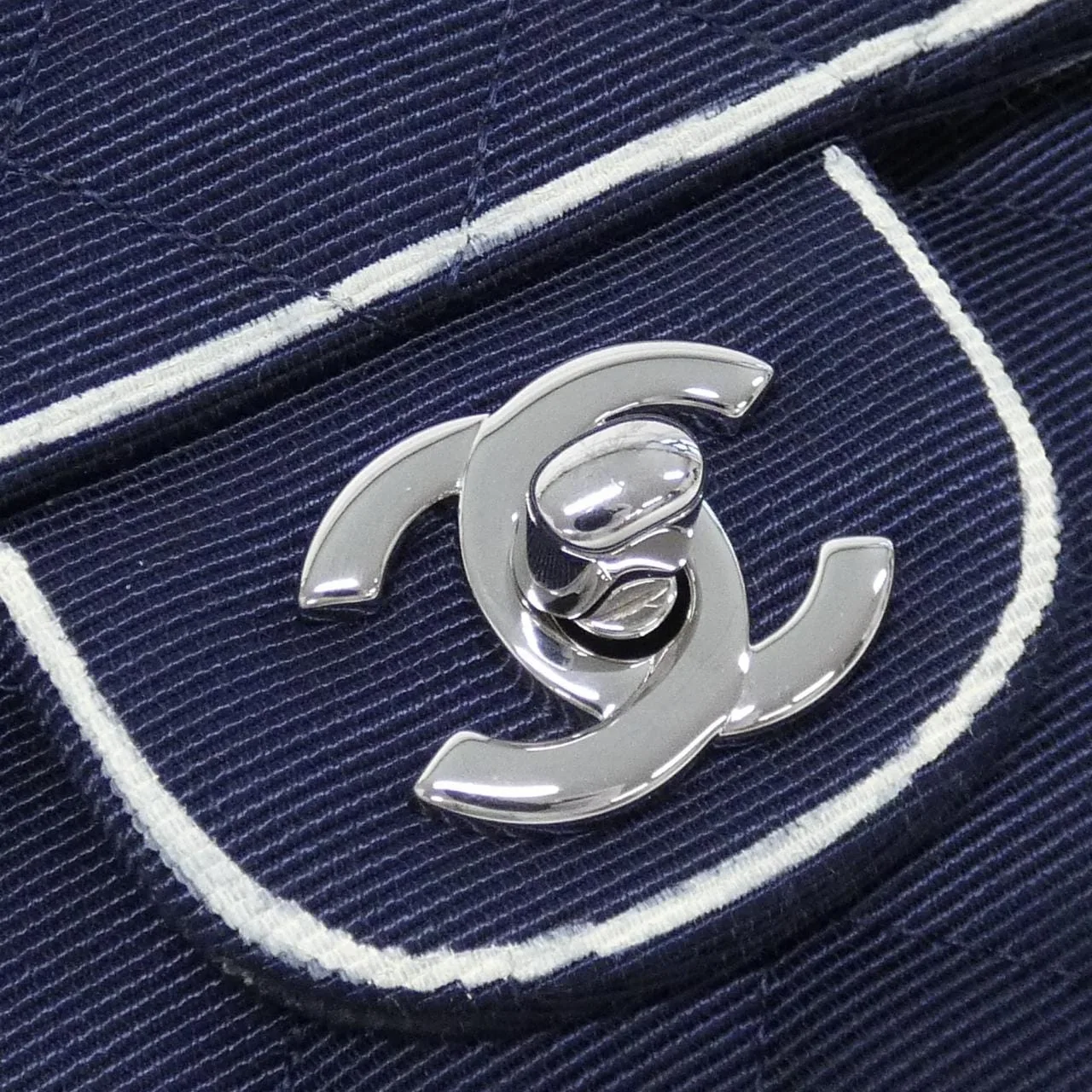CHANEL Matelasse 1112 肩背包 帆布 4