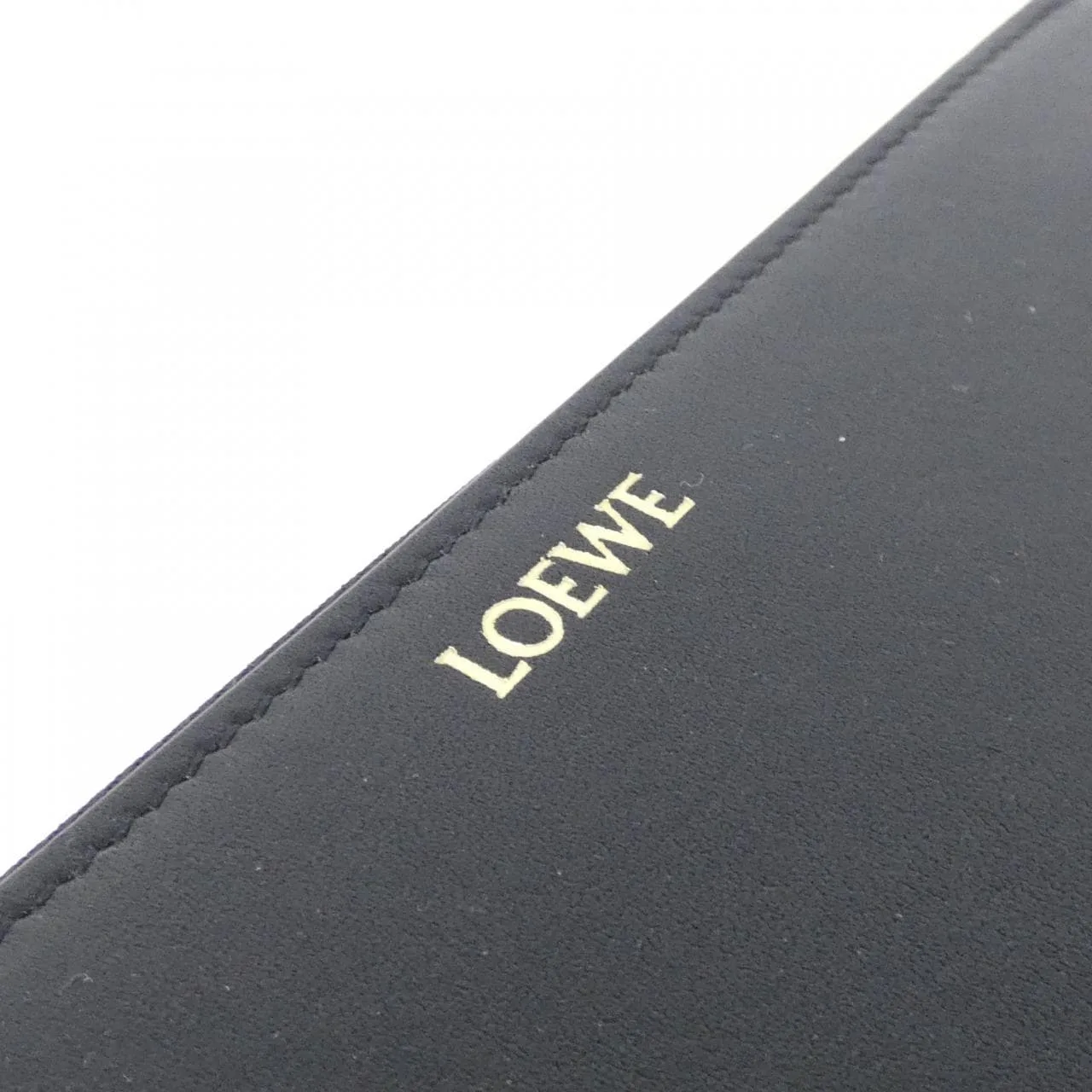 LOEWE CEM1G39X01 銀包 4