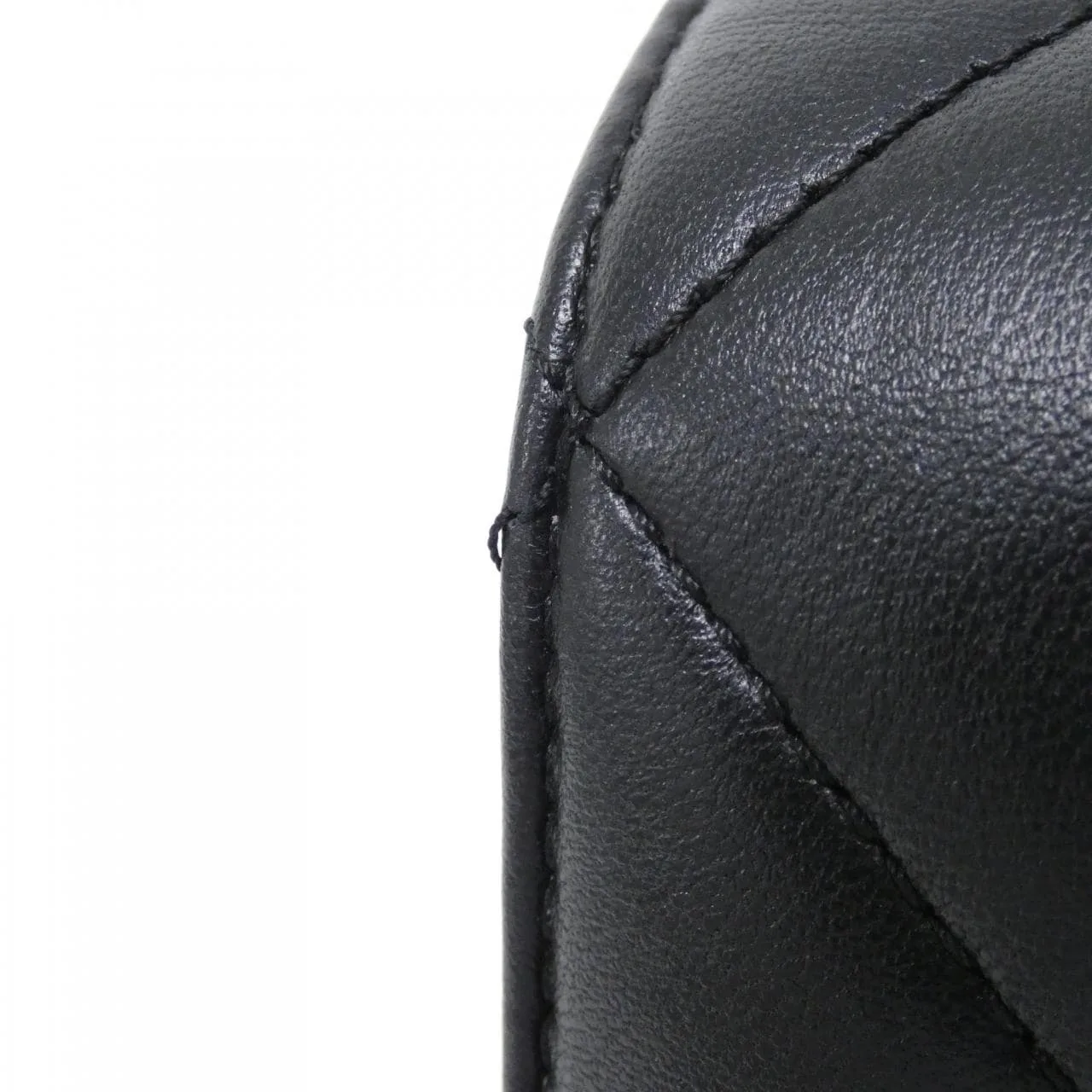 CHANEL 92236 Handbag Lambskin 4