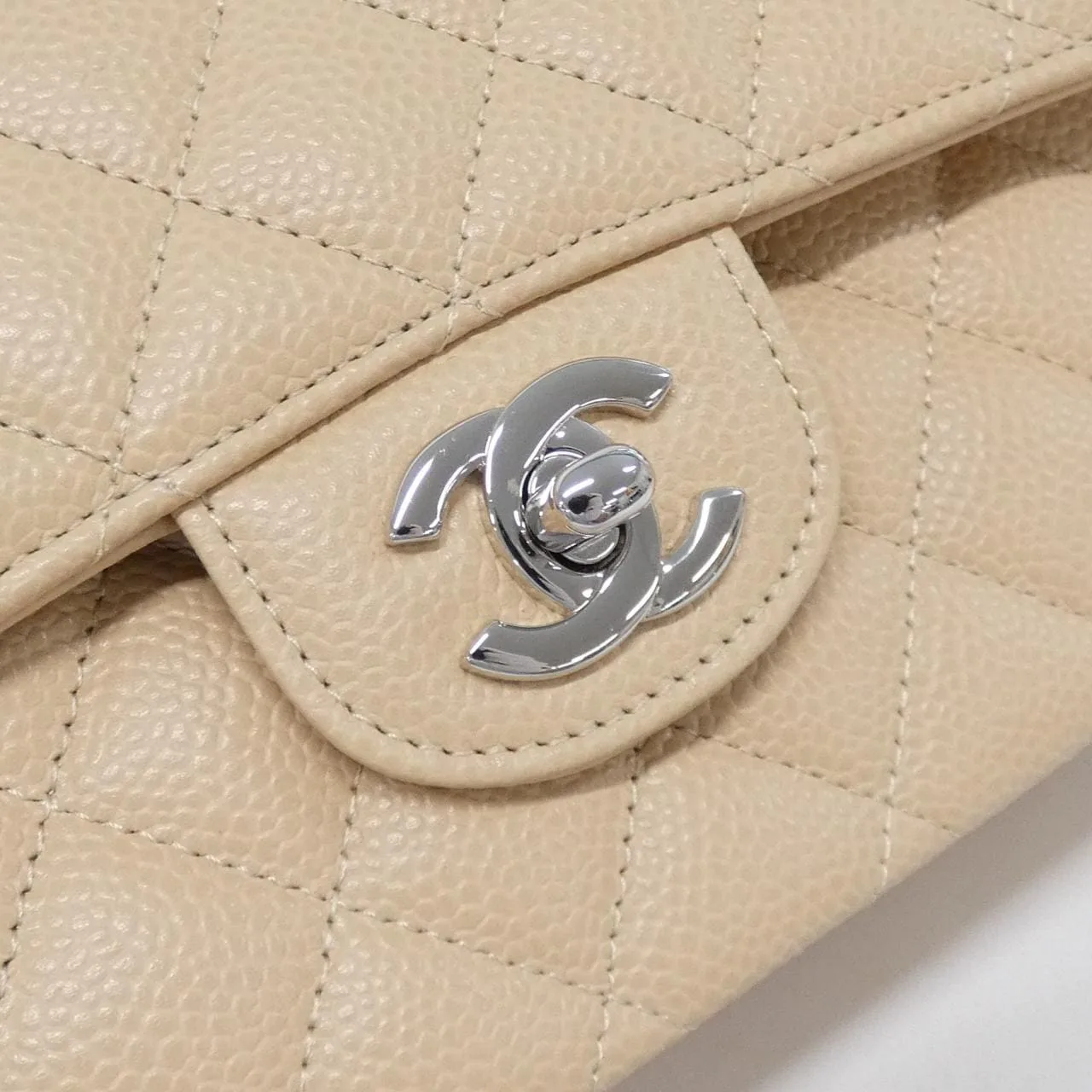 CHANEL Matelasse 1112 Shoulder Grained Calfskin 4