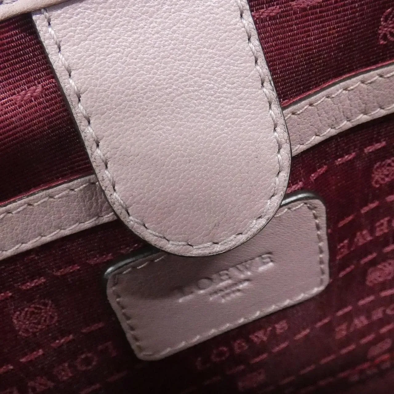 LOEWE 377 79 E34 手提包 10