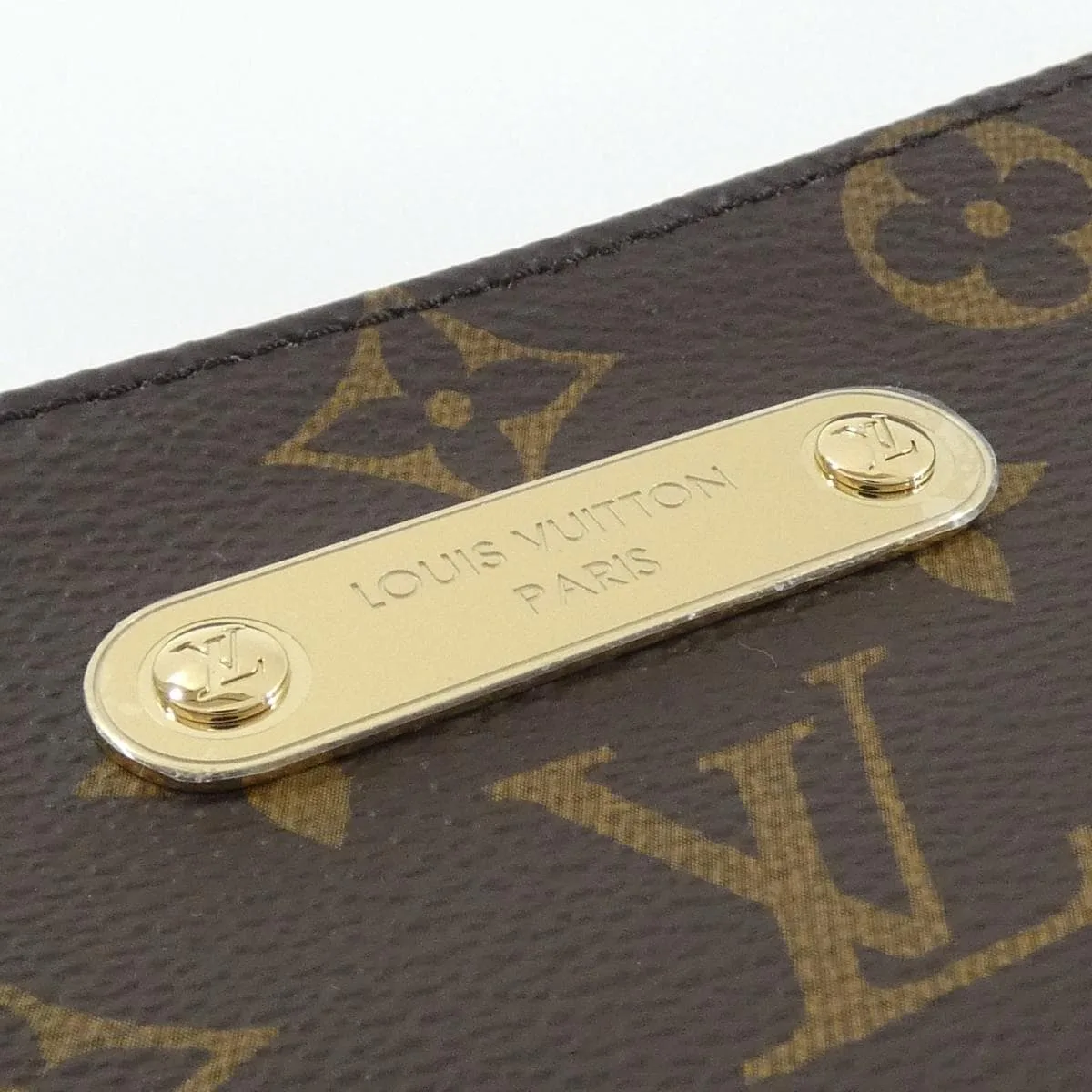 LOUIS VUITTON Pochette M13567 肩背包 Monogram 4