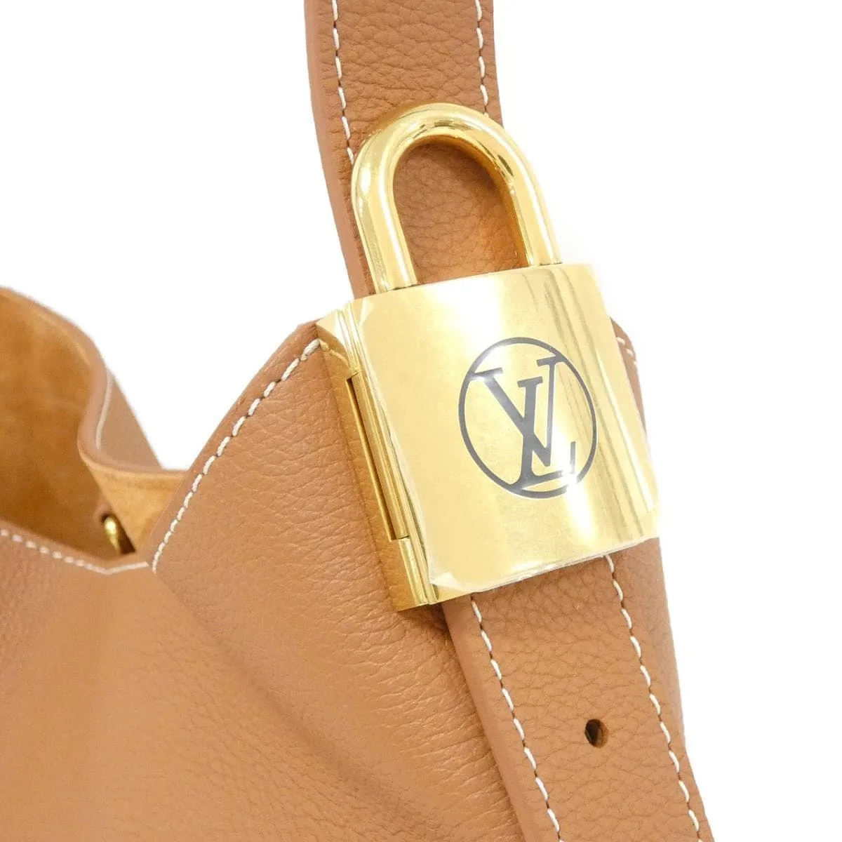 LOUIS VUITTON M24974 肩背包 4