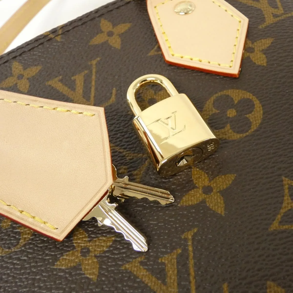 LOUIS VUITTON Alma M46990 Handbag Monogram 3